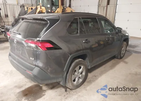2024 Toyota Rav4 Xle из США, поврежденный, VIN 2T3W1RFV3RC257937